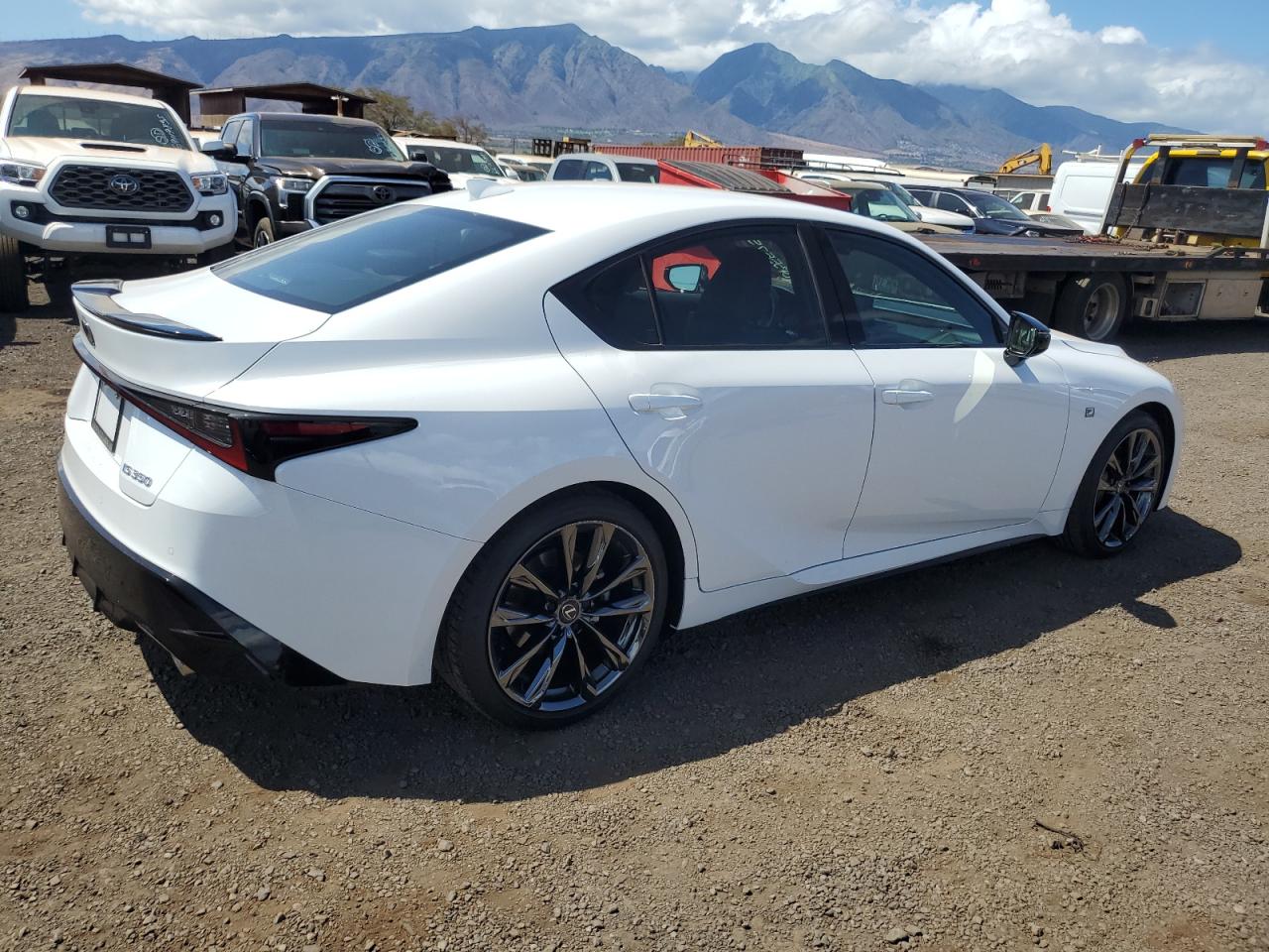 2025 LEXUS IS 350 F SPORT DESIGN photo 3