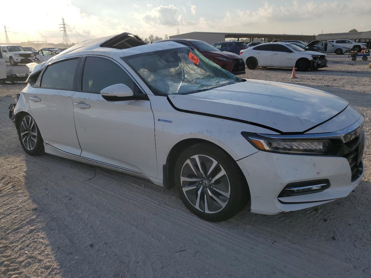 2020 HONDA ACCORD TOURING HYBRID photo 4