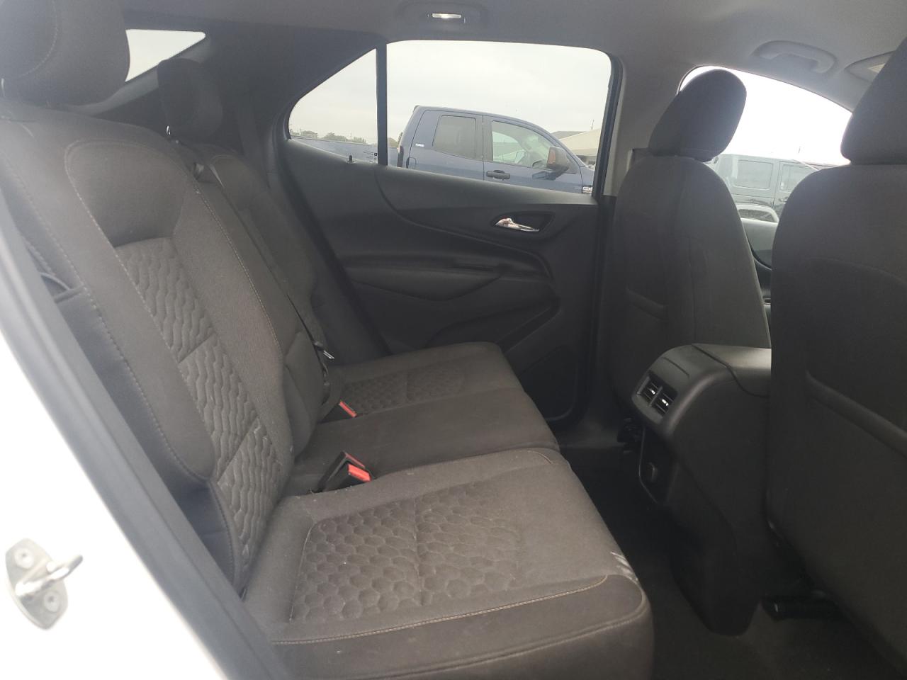 2018 CHEVROLET EQUINOX LT photo 11