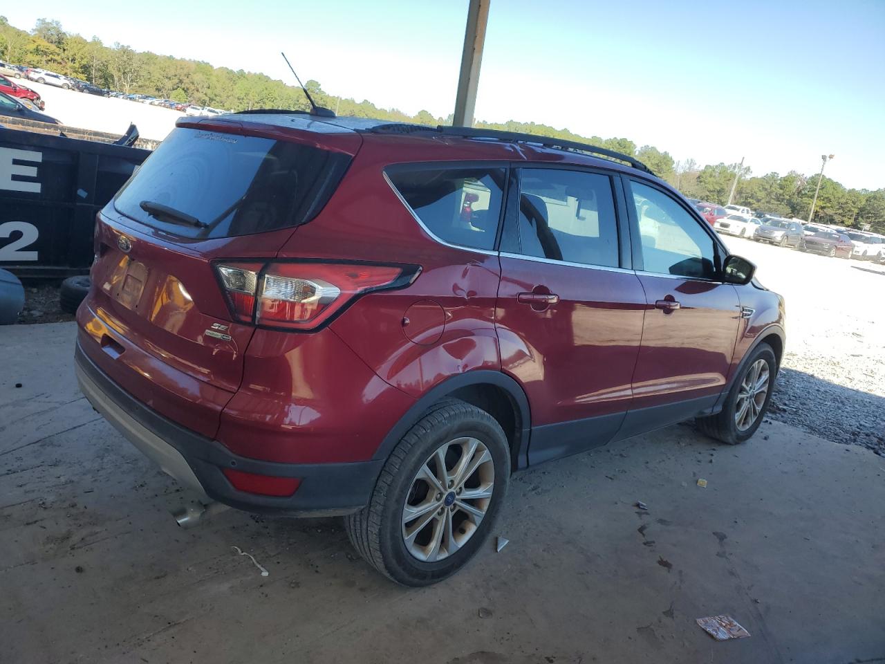 2017 FORD ESCAPE SE photo 3