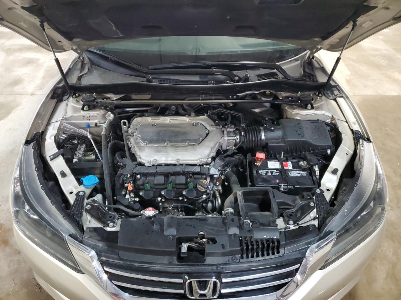2013 HONDA ACCORD EXL photo 21