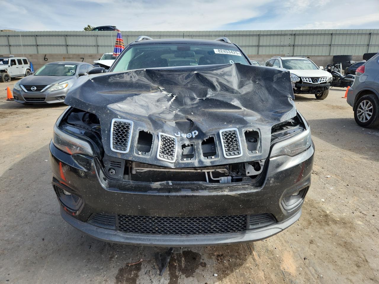2019 JEEP CHEROKEE LATITUDE photo 13