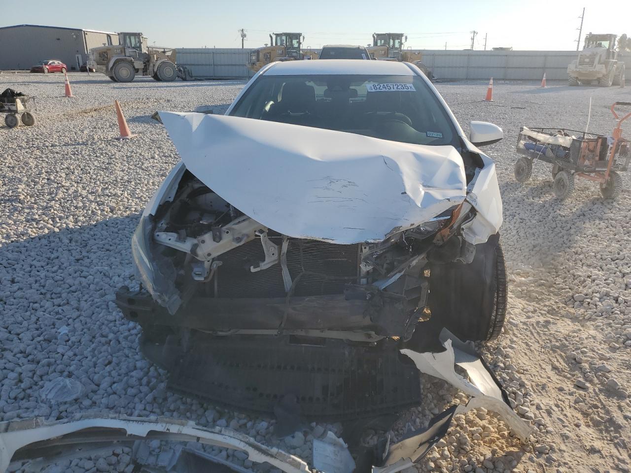 2018 TOYOTA COROLLA L photo 9