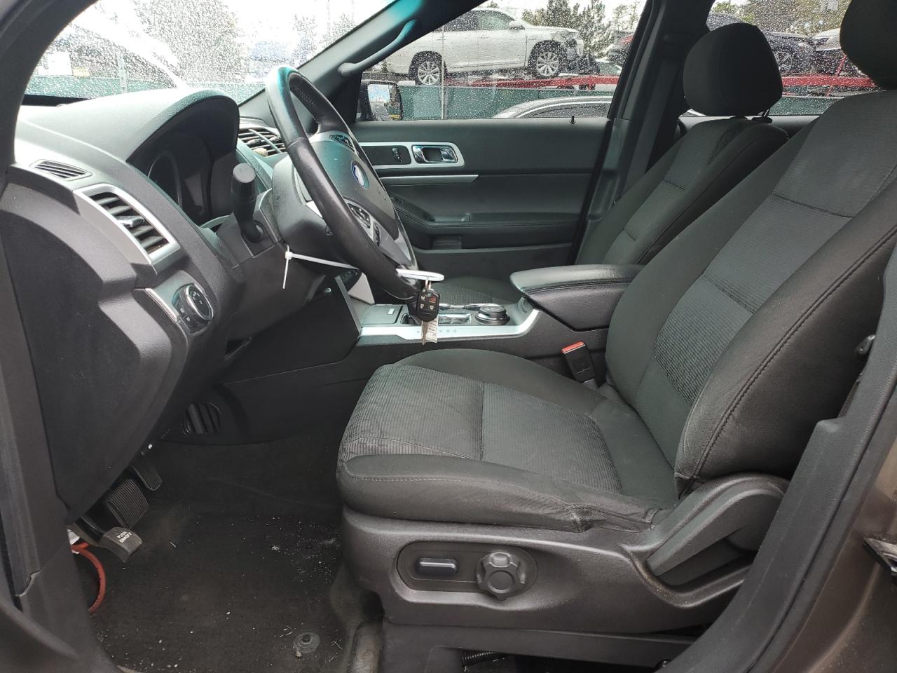 2015 FORD EXPLORER XLT photo 7