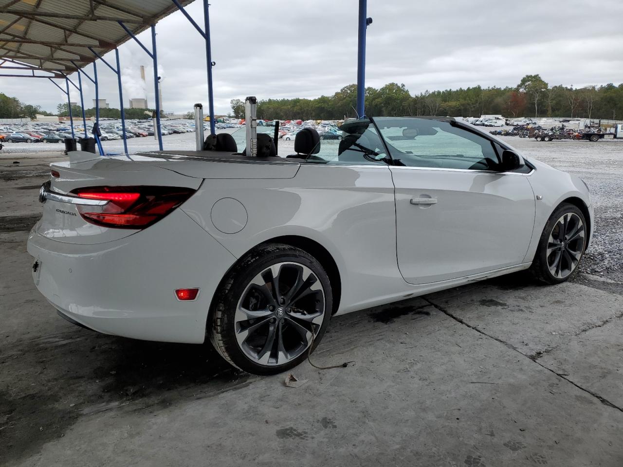2017 BUICK CASCADA PREMIUM photo 4
