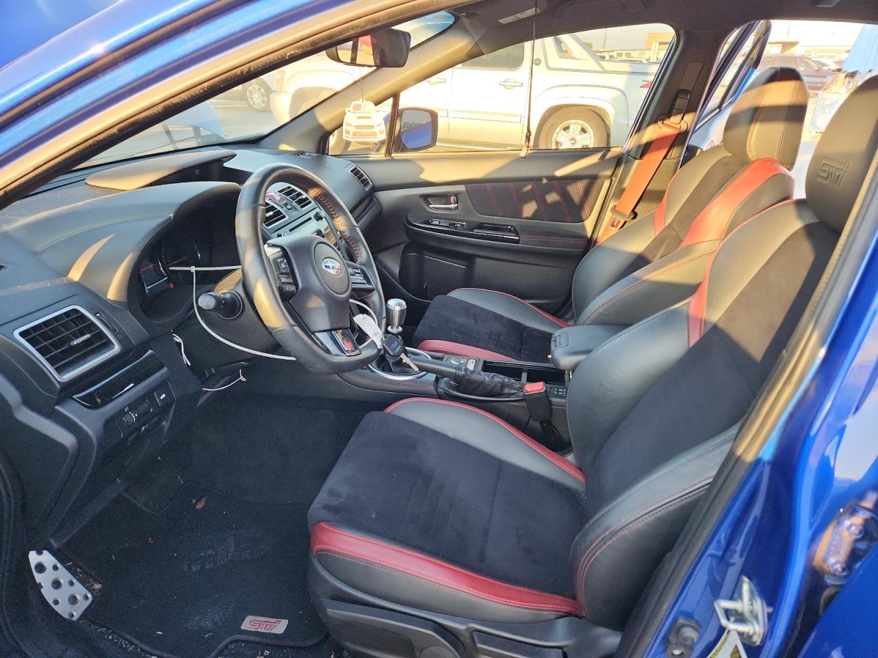 2019 SUBARU WRX STI photo 13
