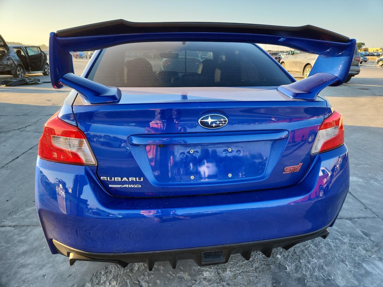 2019 SUBARU WRX STI photo 11