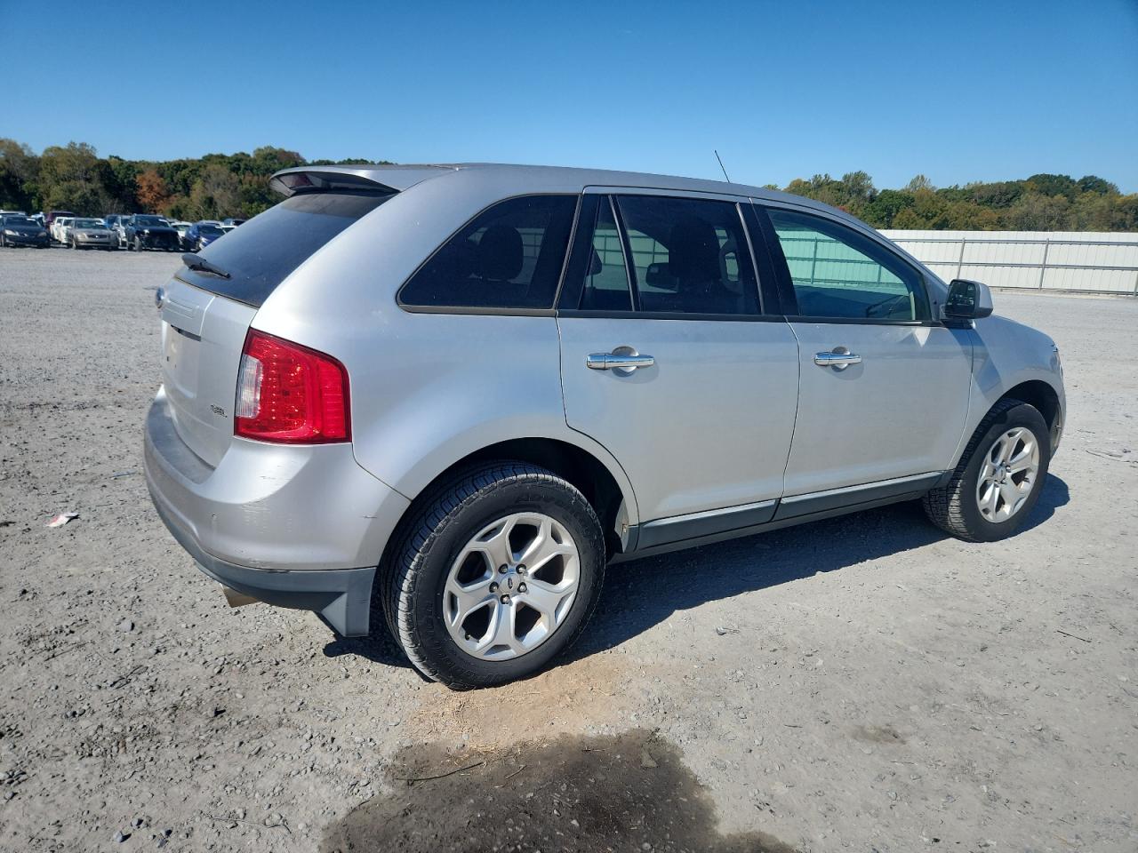 2011 FORD EDGE SEL photo 5