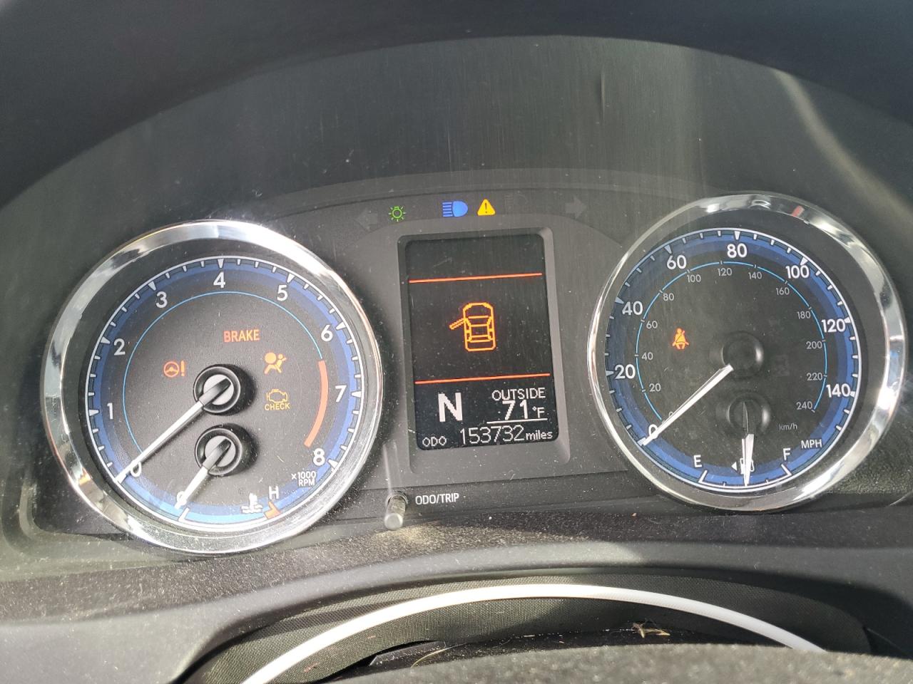 2018 TOYOTA COROLLA L photo 25