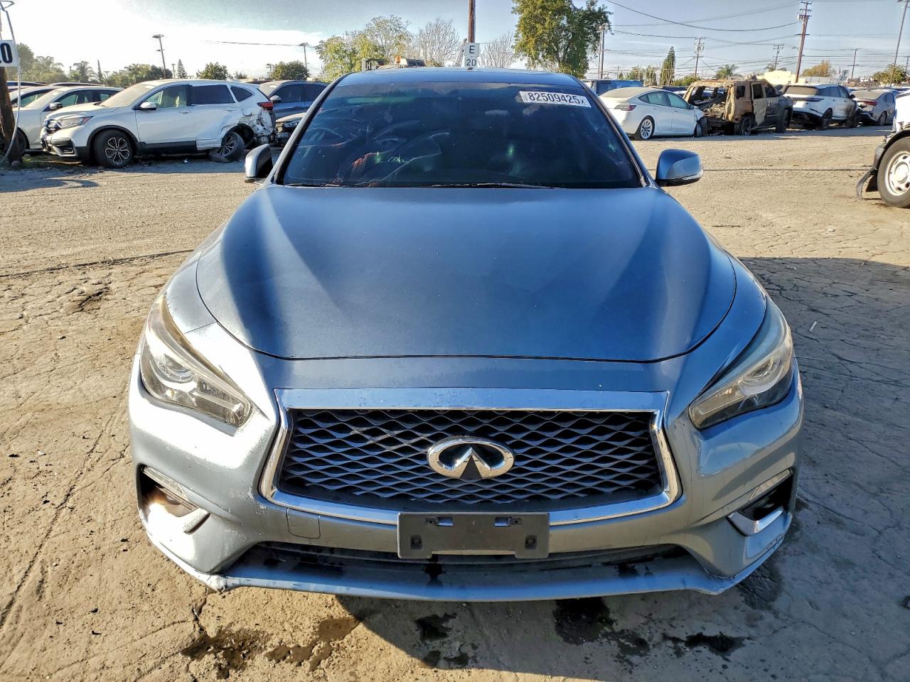 2018 INFINITI Q50 LUXE photo 9