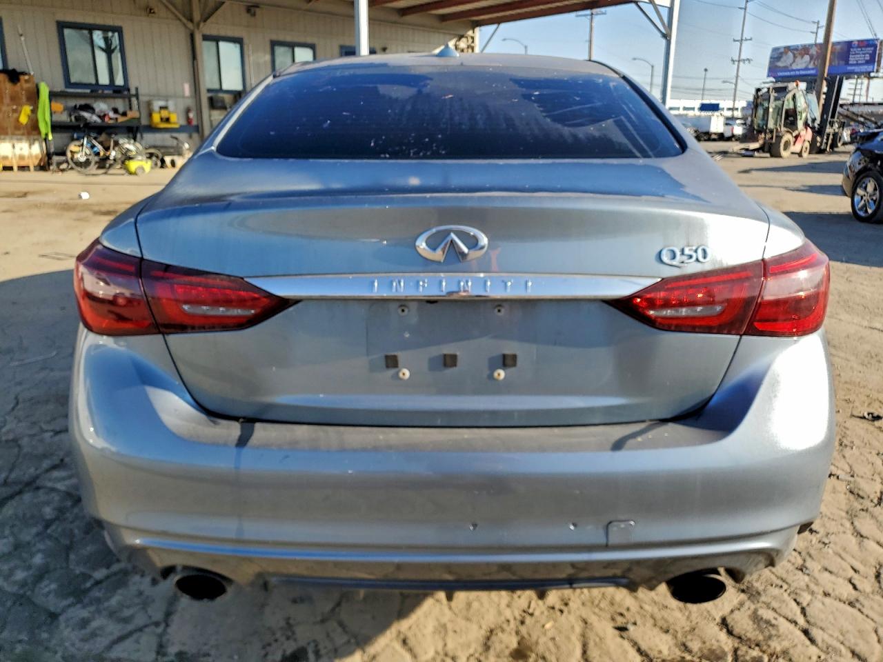 2018 INFINITI Q50 LUXE photo 11