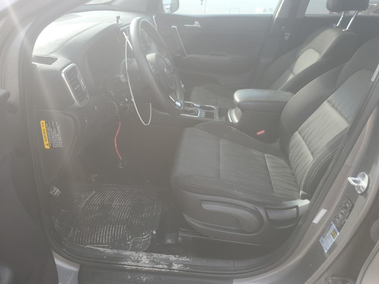 2017 KIA SPORTAGE LX photo 19