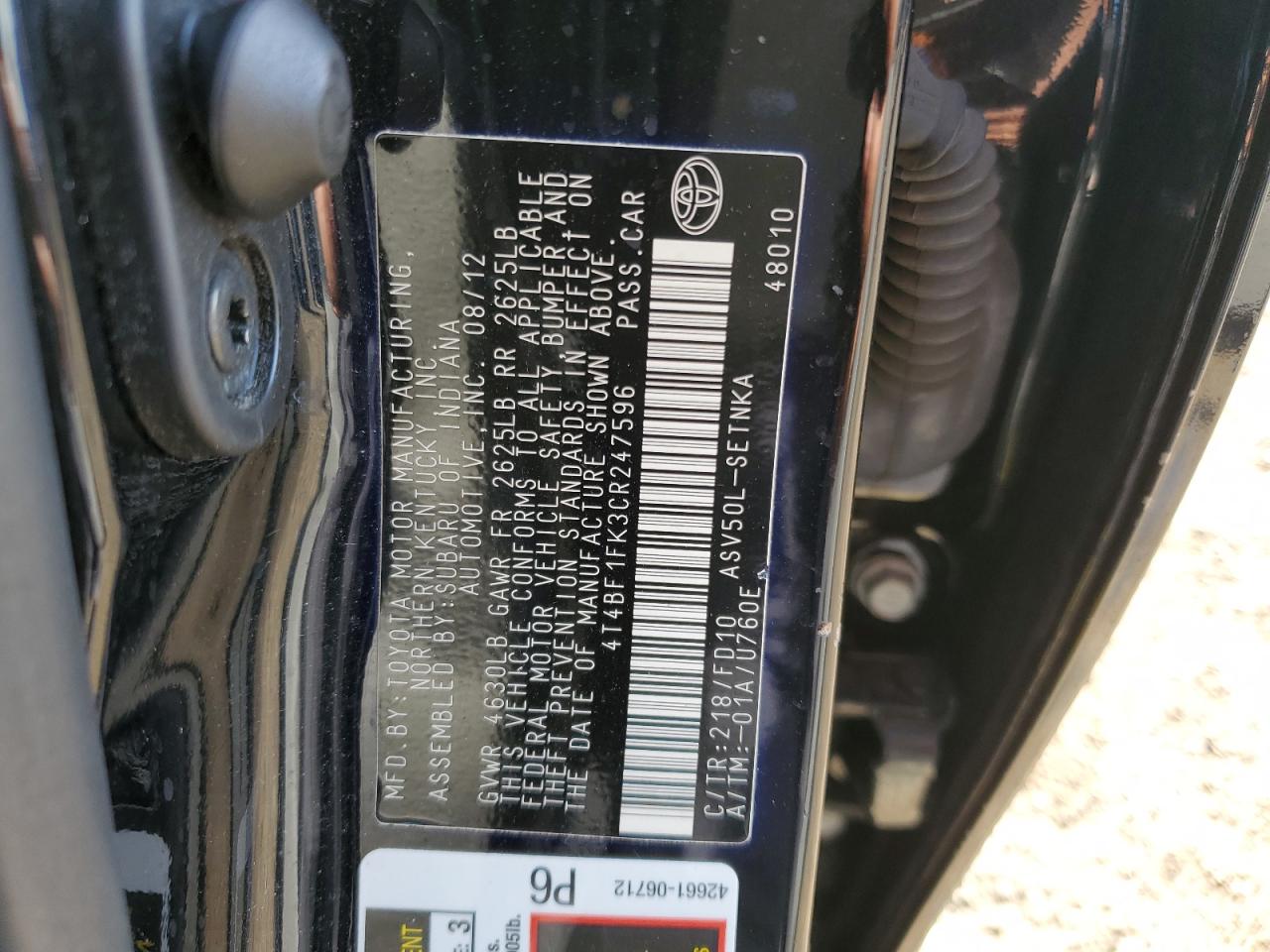 2012 TOYOTA CAMRY LE photo 25