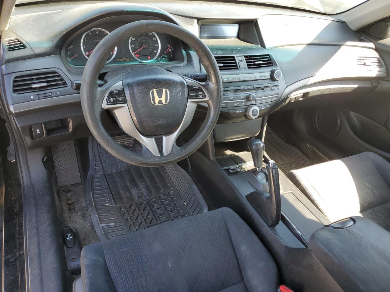 2012 HONDA ACCORD LX photo 15