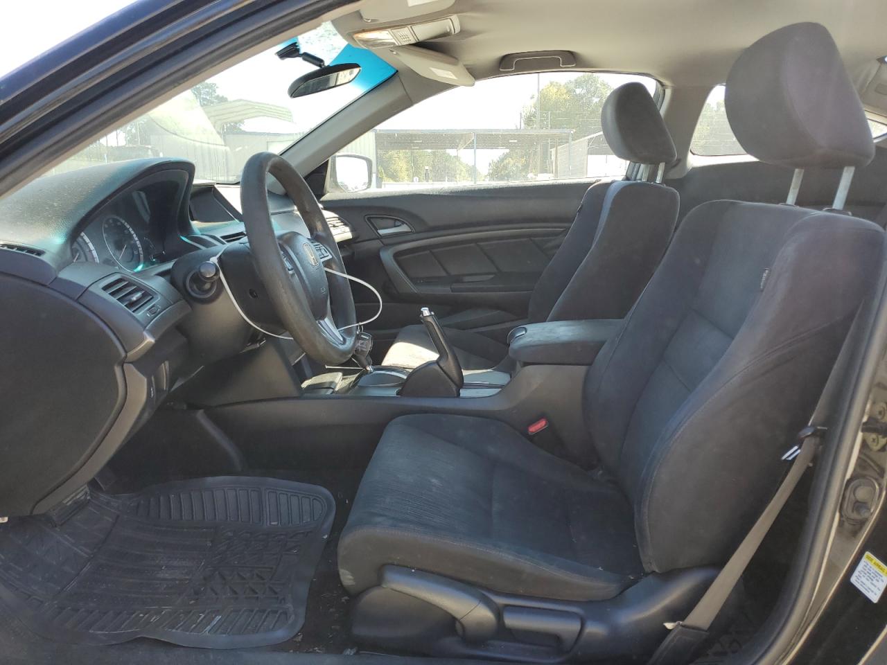 2012 HONDA ACCORD LX photo 13