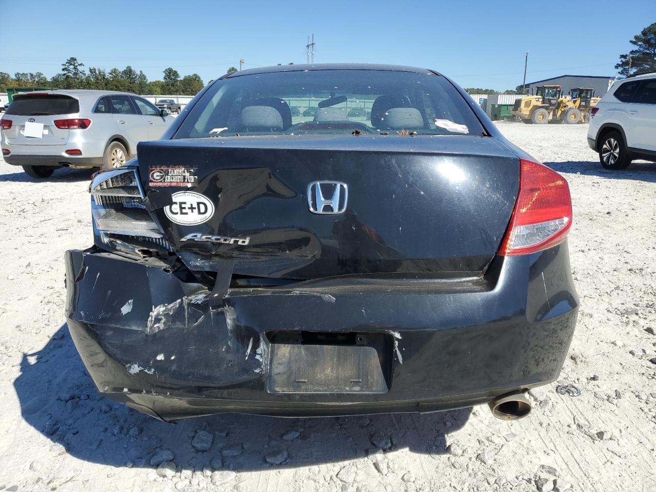 2012 HONDA ACCORD LX photo 11