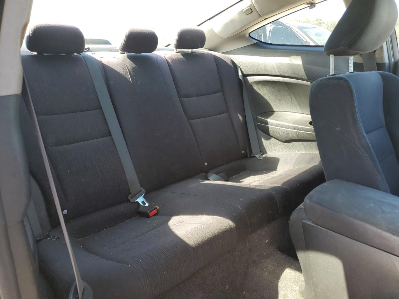 2012 HONDA ACCORD LX photo 19