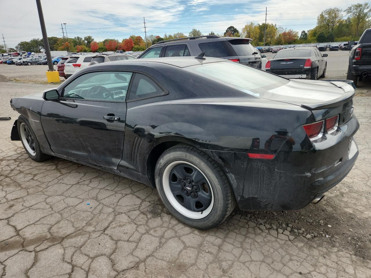 2013 CHEVROLET CAMARO LS photo 2