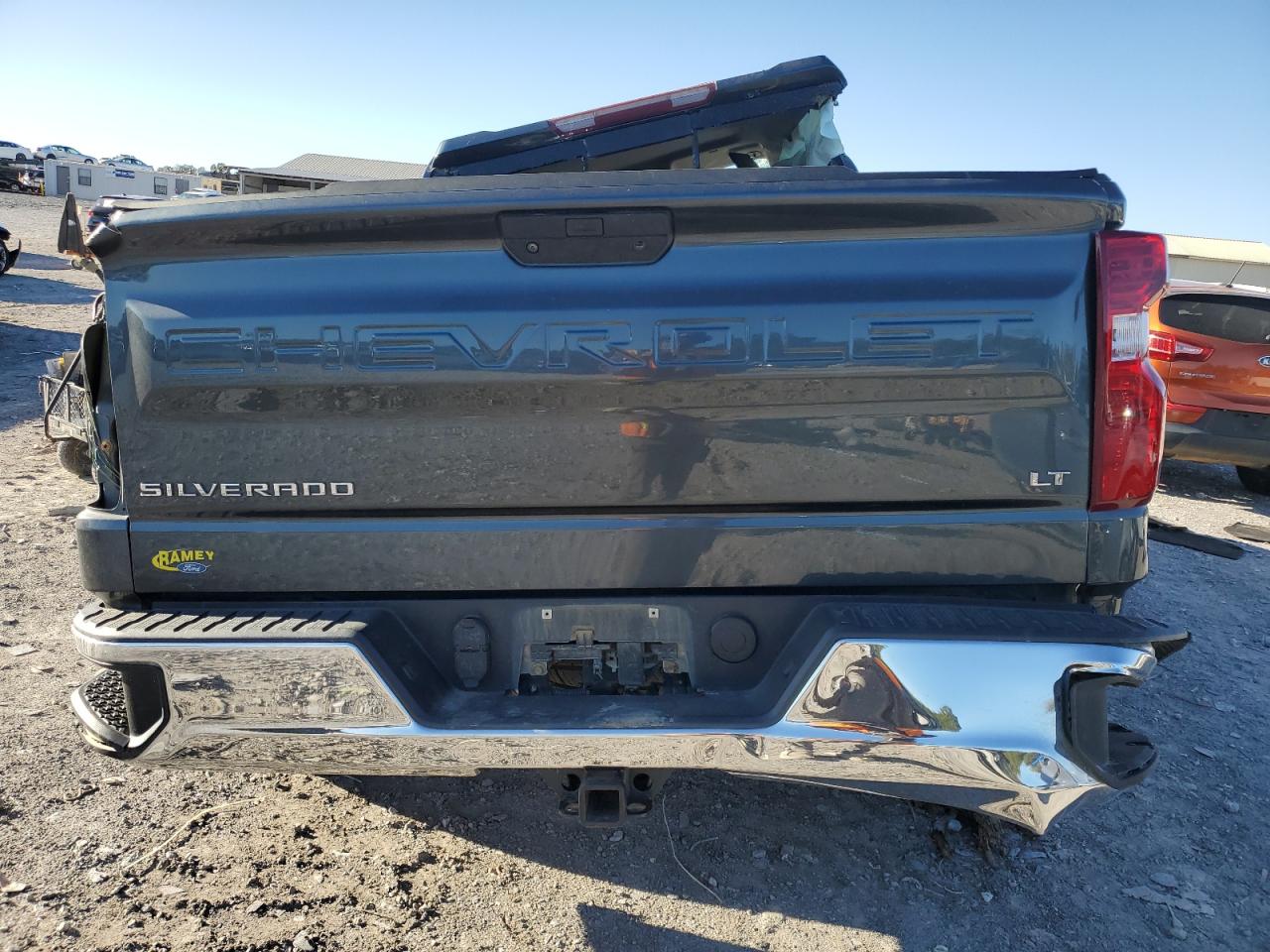 2019 CHEVROLET SILVERADO K1500 LT photo 11