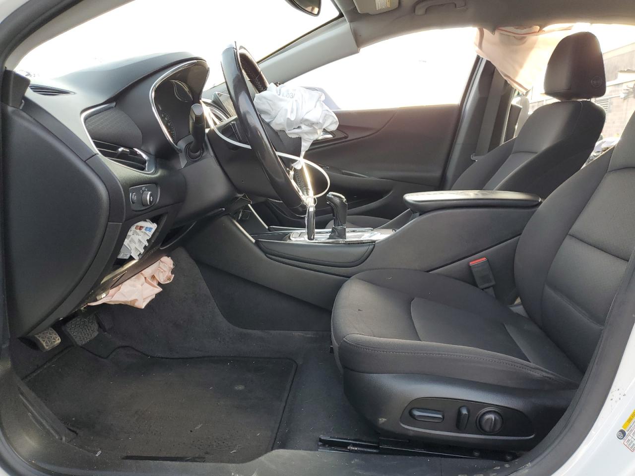 2018 CHEVROLET MALIBU LT photo 13