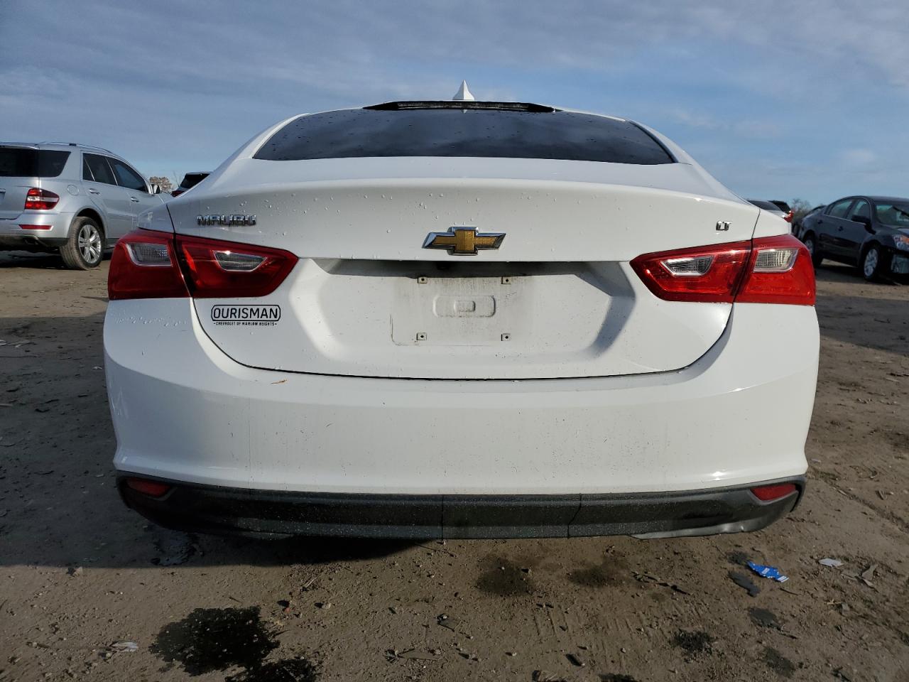 2018 CHEVROLET MALIBU LT photo 11