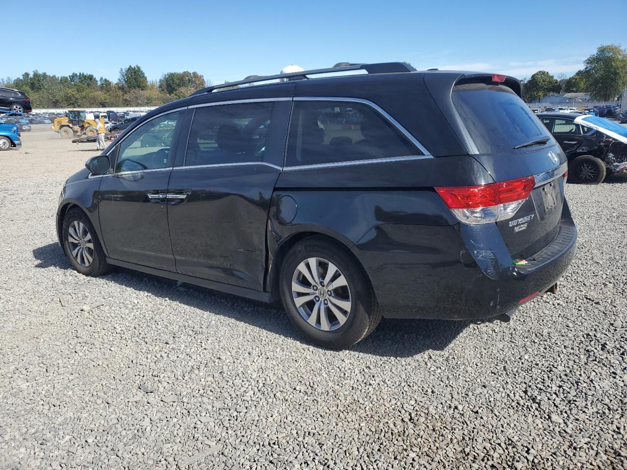 2014 HONDA ODYSSEY EXL photo 3
