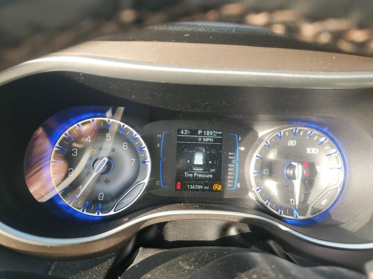 2019 CHRYSLER PACIFICA TOURING L photo 25