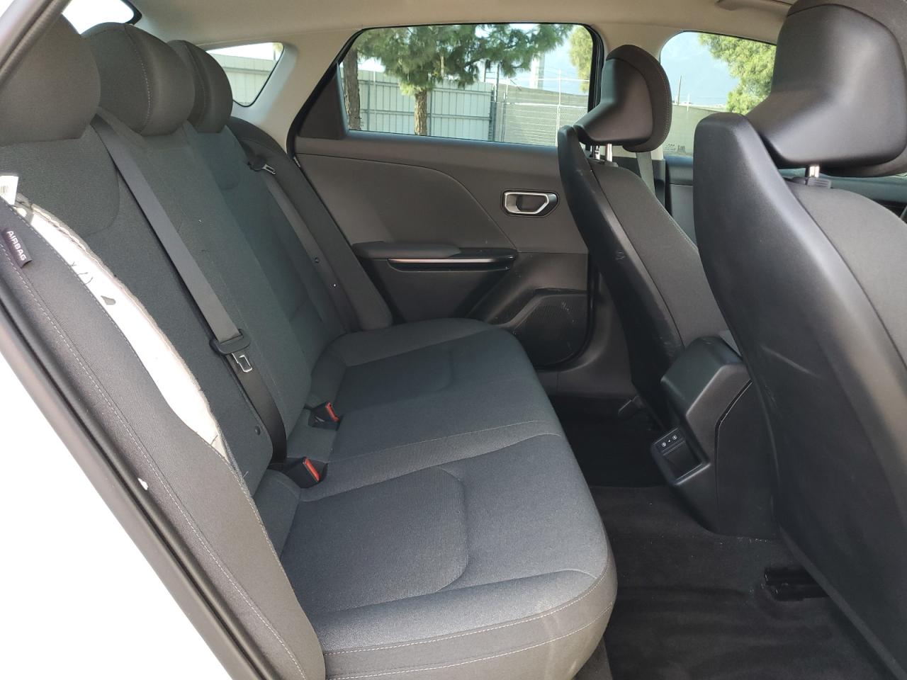 2025 KIA K4 LX photo 28