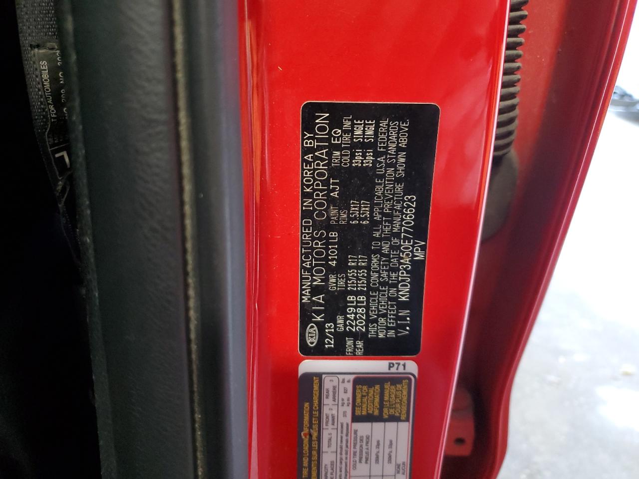 2014 KIA SOUL + photo 13