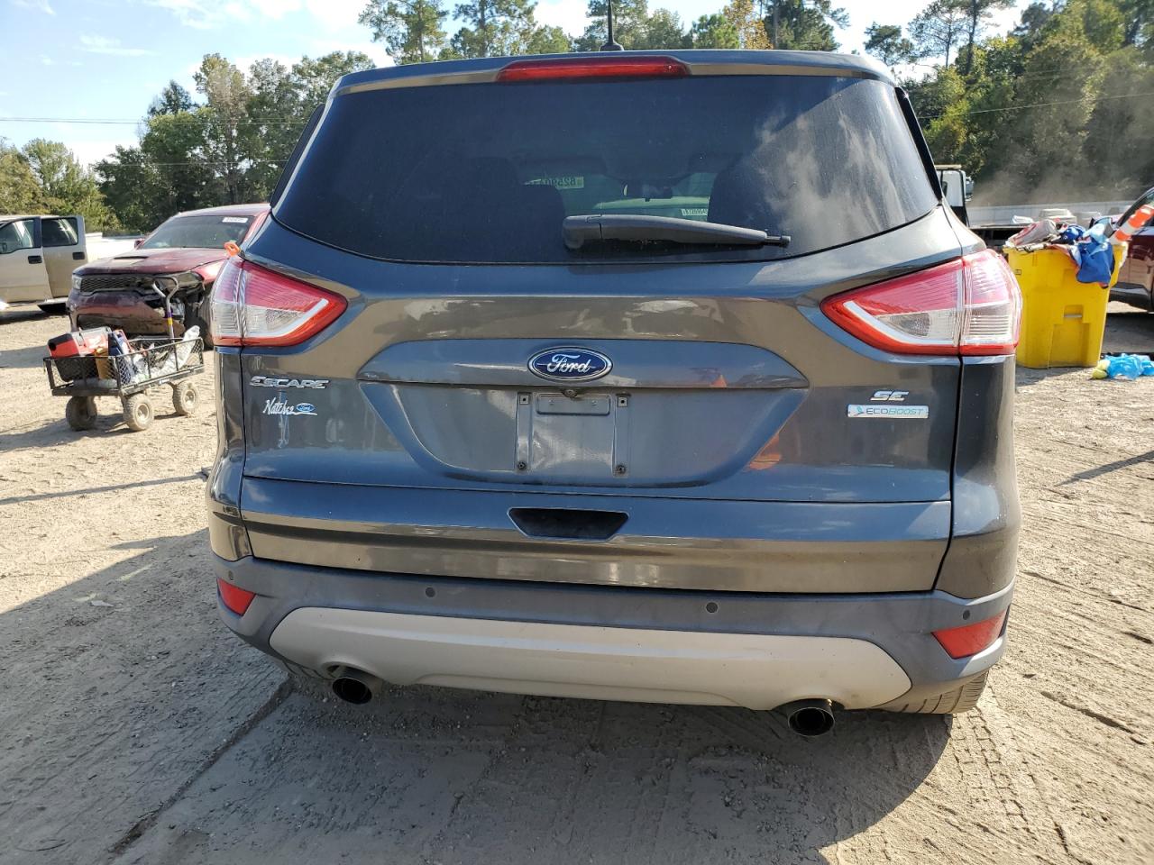 2016 FORD ESCAPE SE photo 11