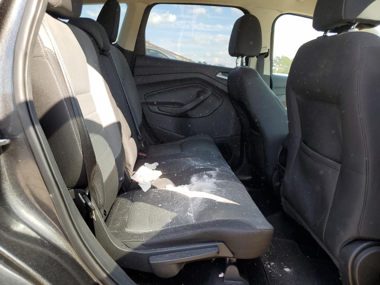 2016 FORD ESCAPE SE photo 19