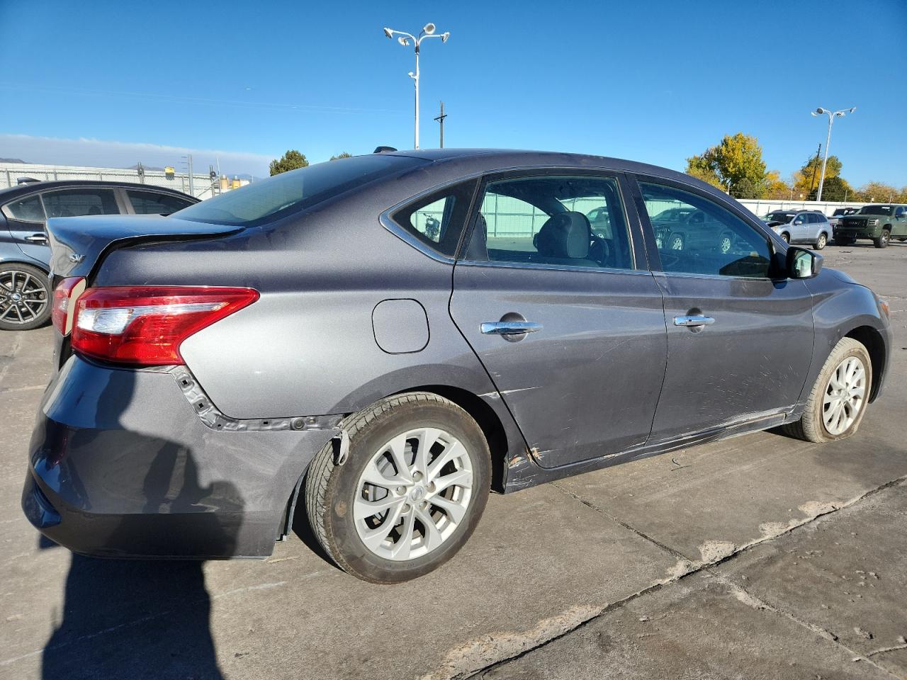 2019 NISSAN SENTRA S photo 3