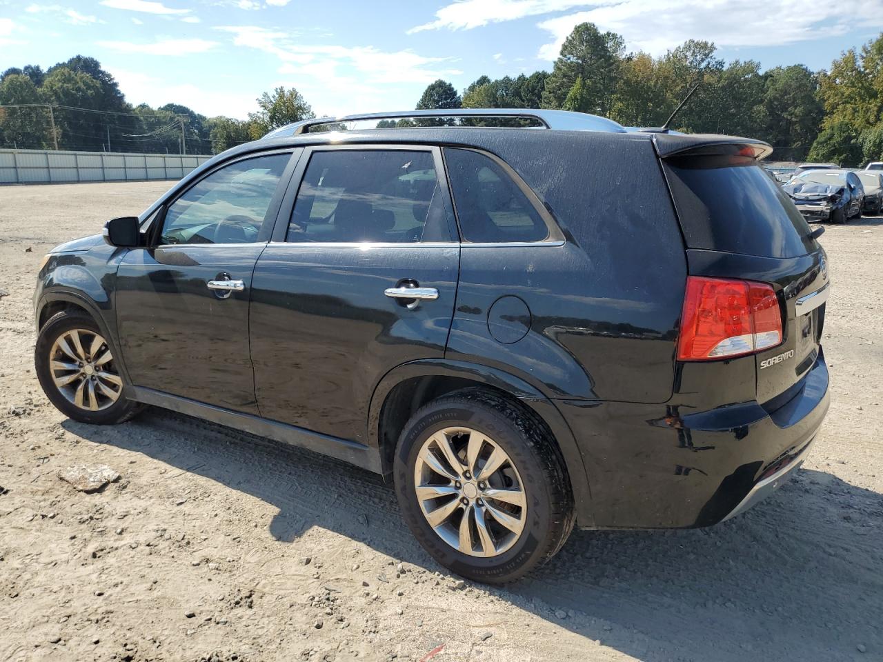 2011 KIA SORENTO SX photo 2