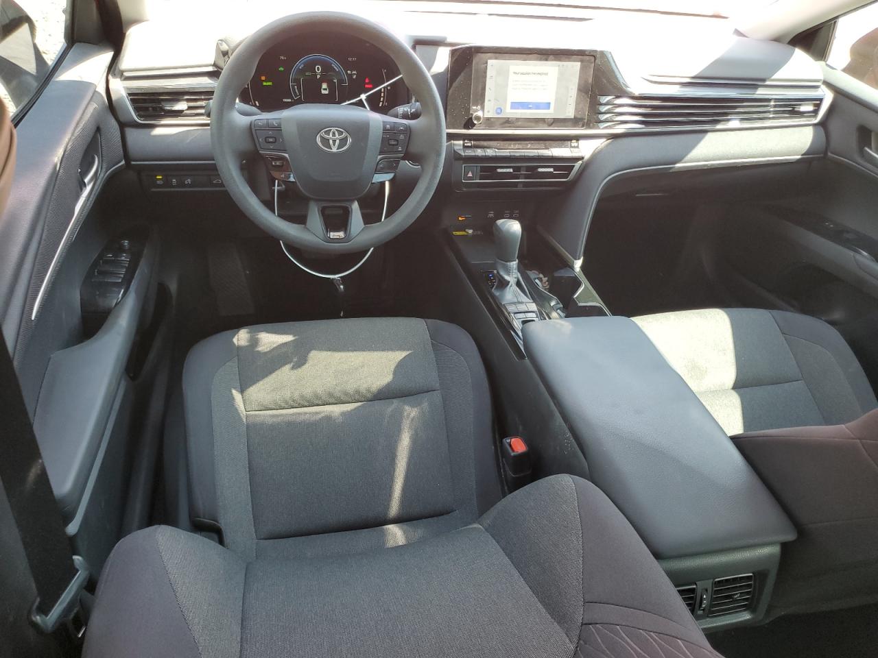 2025 TOYOTA CAMRY XSE photo 8