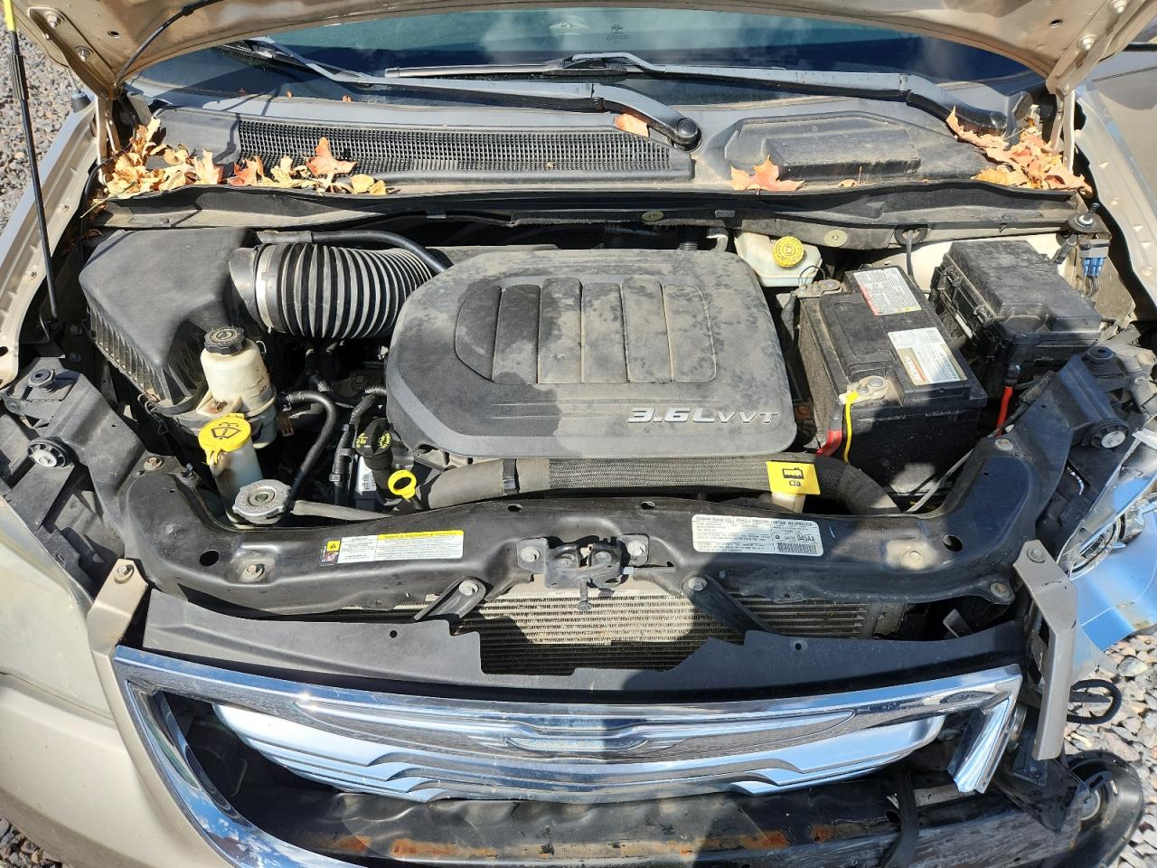 2013 CHRYSLER TOWN & COUNTRY TOURING L photo 34