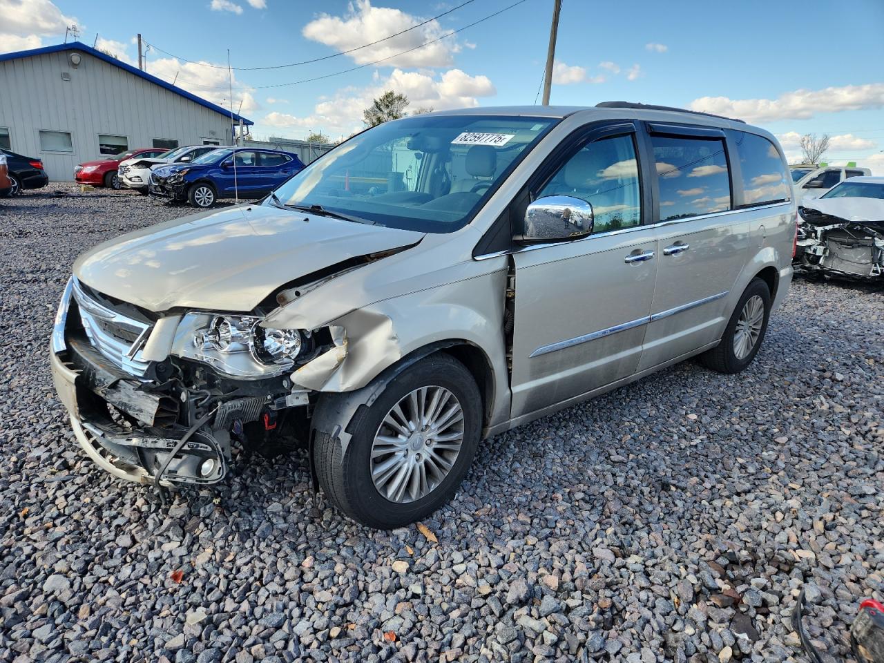 2013 CHRYSLER TOWN & COUNTRY