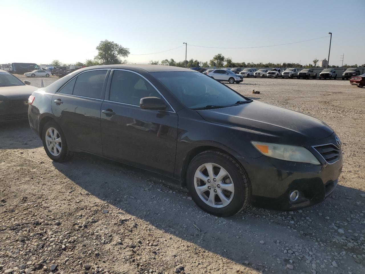 2011 TOYOTA CAMRY photo 7