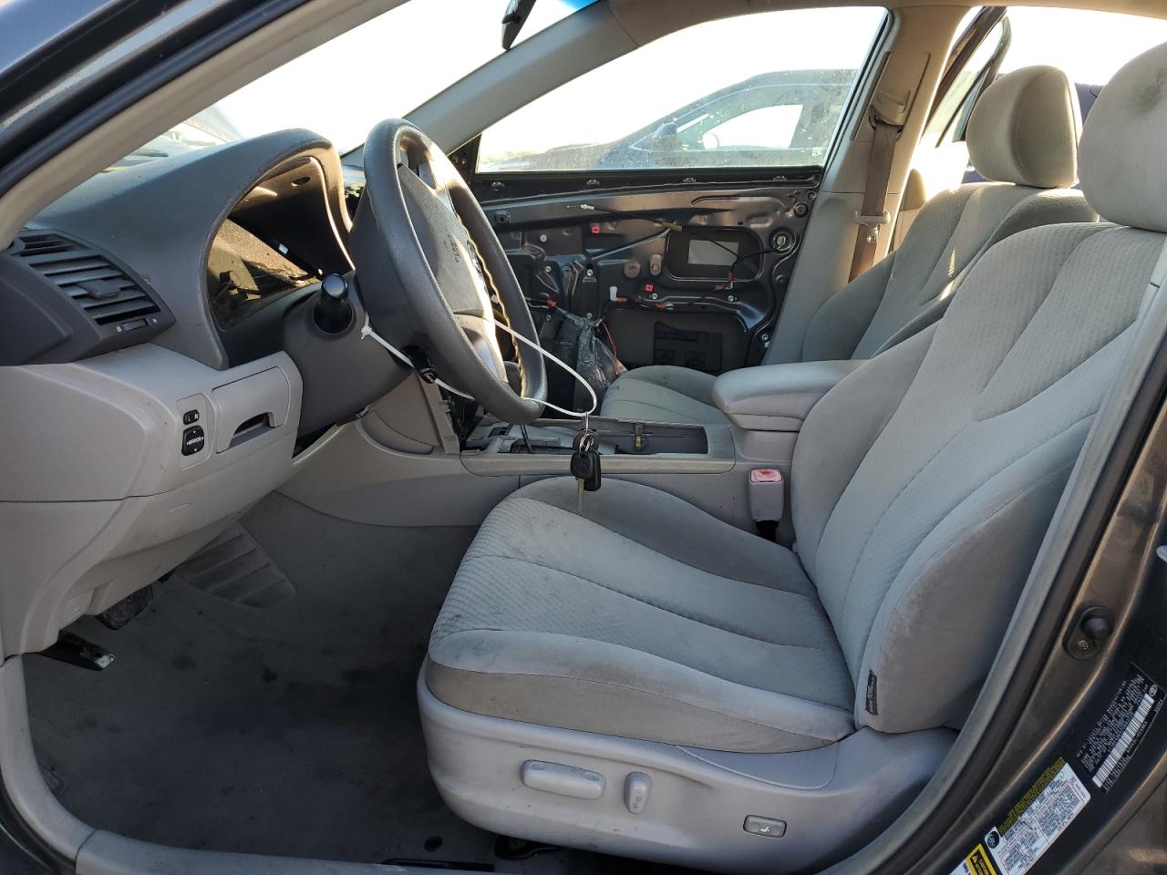 2007 TOYOTA CAMRY CE photo 13