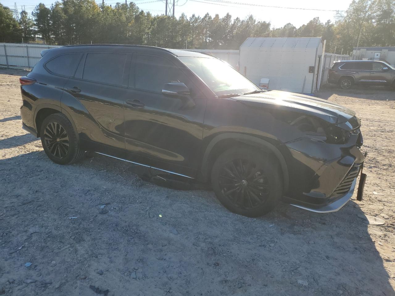 2024 TOYOTA HIGHLANDER XSE photo 7