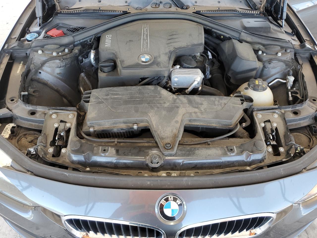 2017 BMW 320 I photo 21