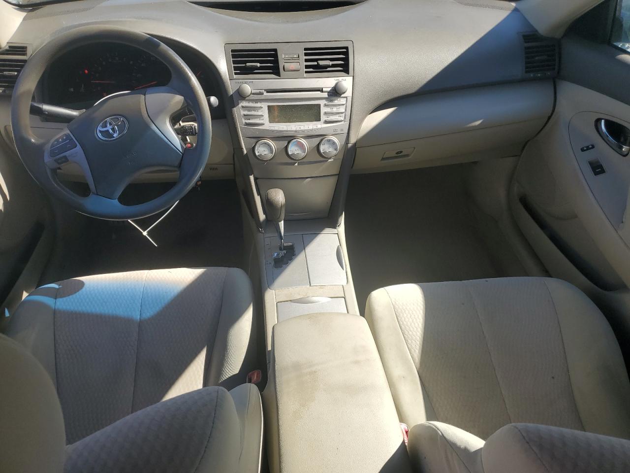 2011 TOYOTA CAMRY BASE photo 8