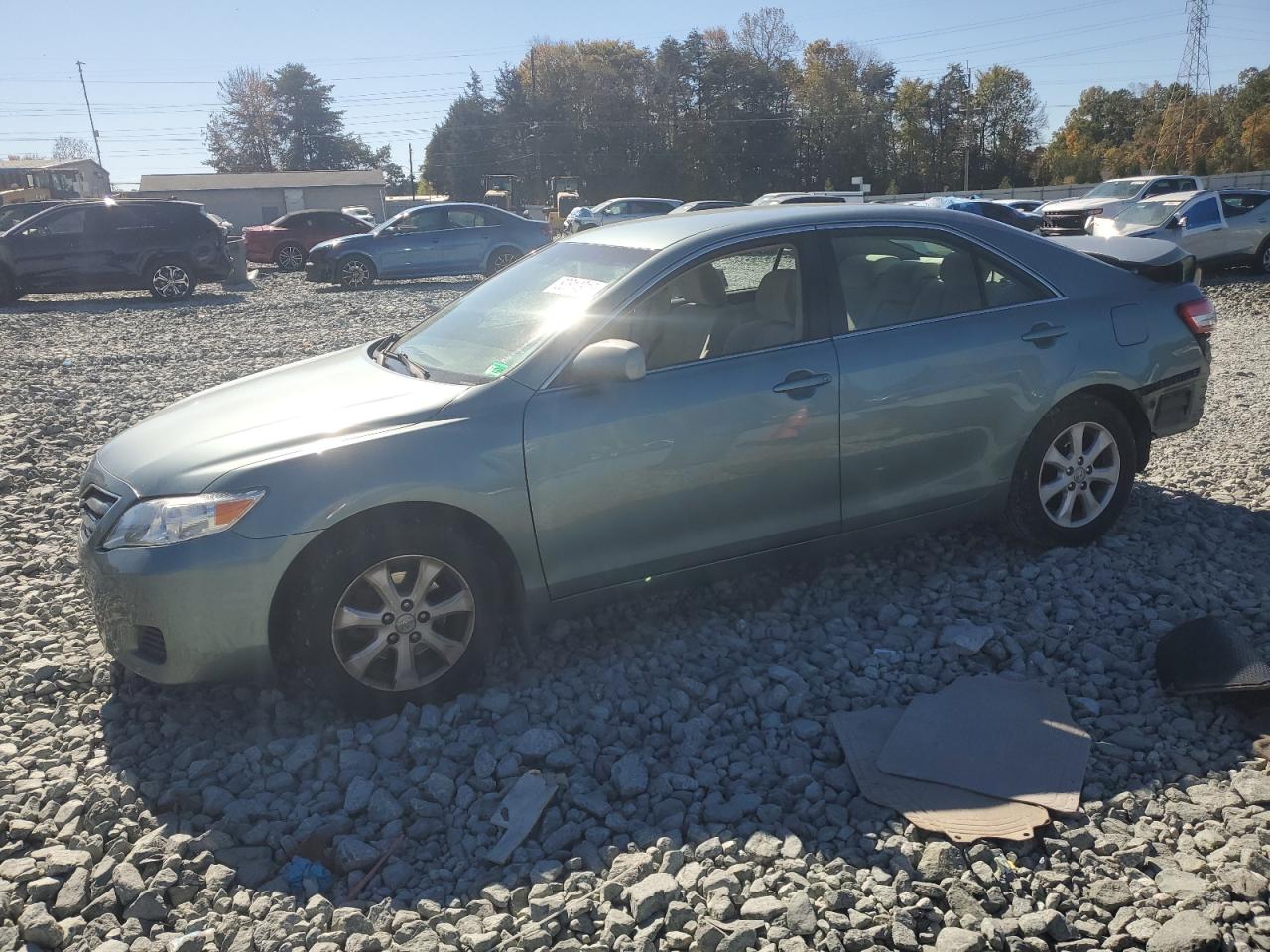 2011 TOYOTA CAMRY