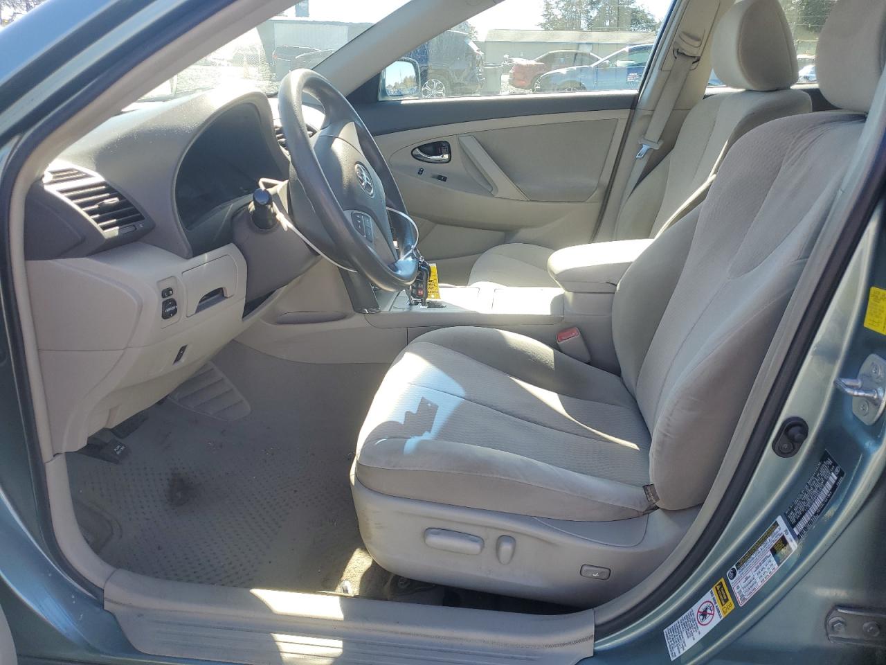 2011 TOYOTA CAMRY BASE photo 7