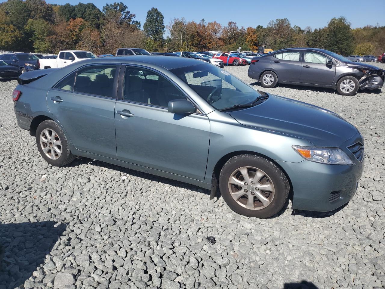 2011 TOYOTA CAMRY BASE photo 4