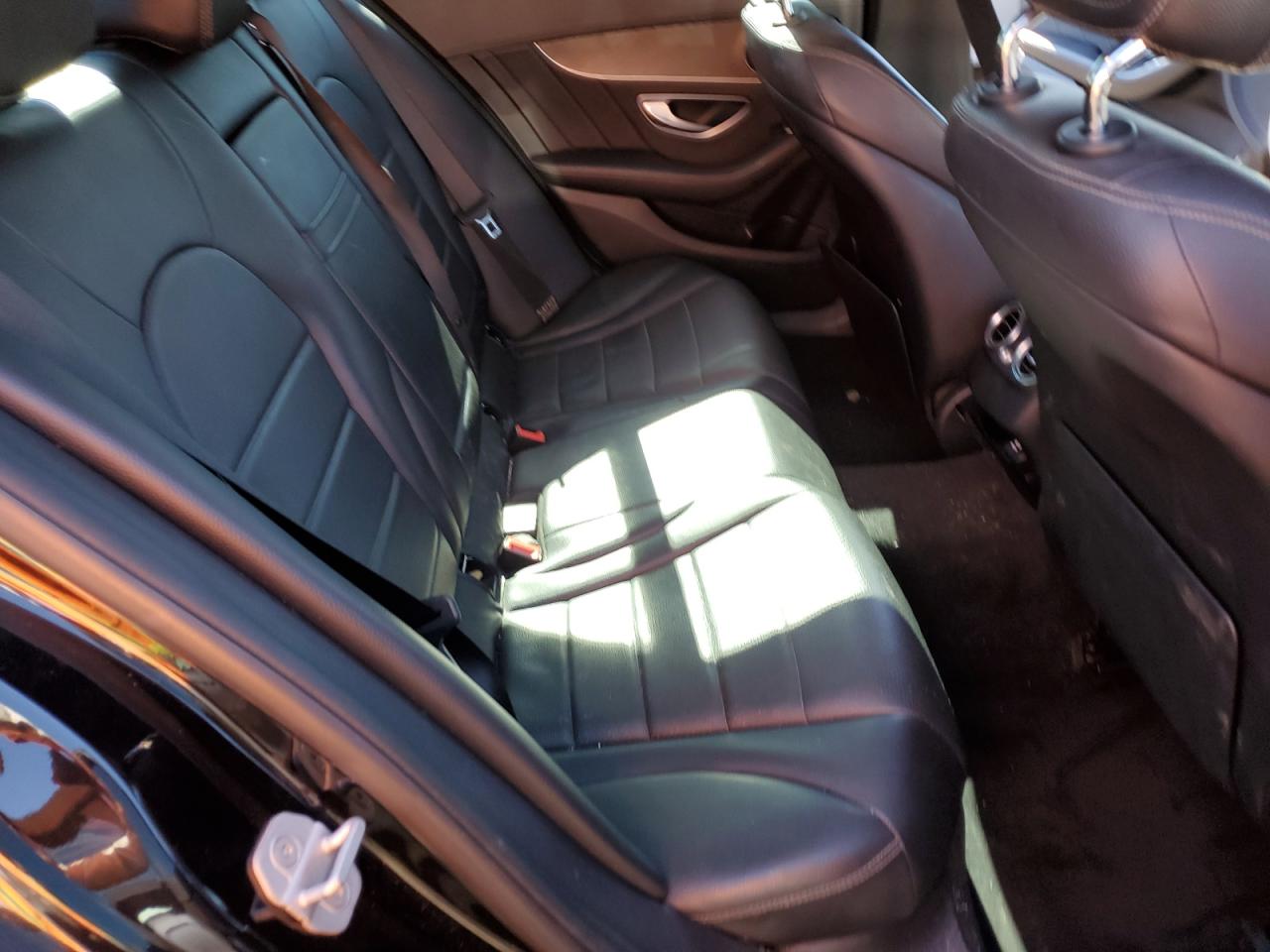 2015 MERCEDES-BENZ C 300 4MATIC photo 19