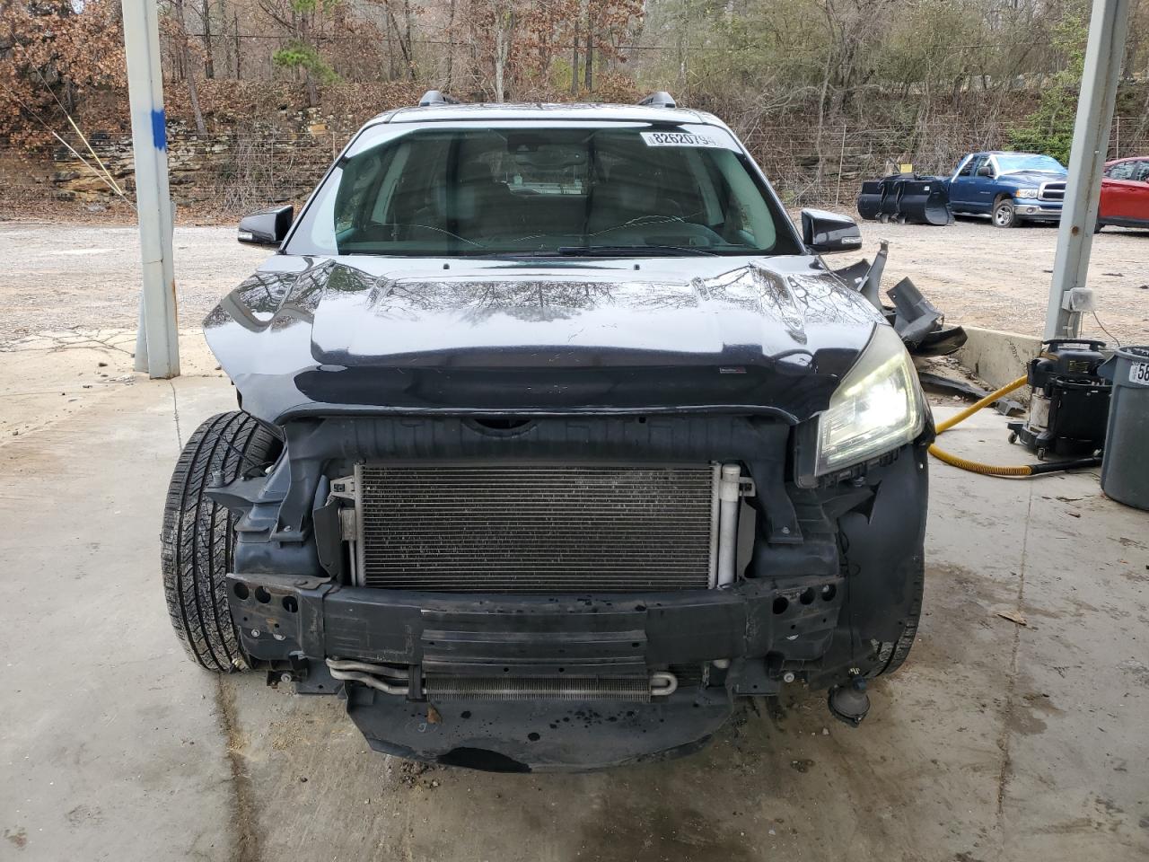 2016 GMC ACADIA DENALI photo 5