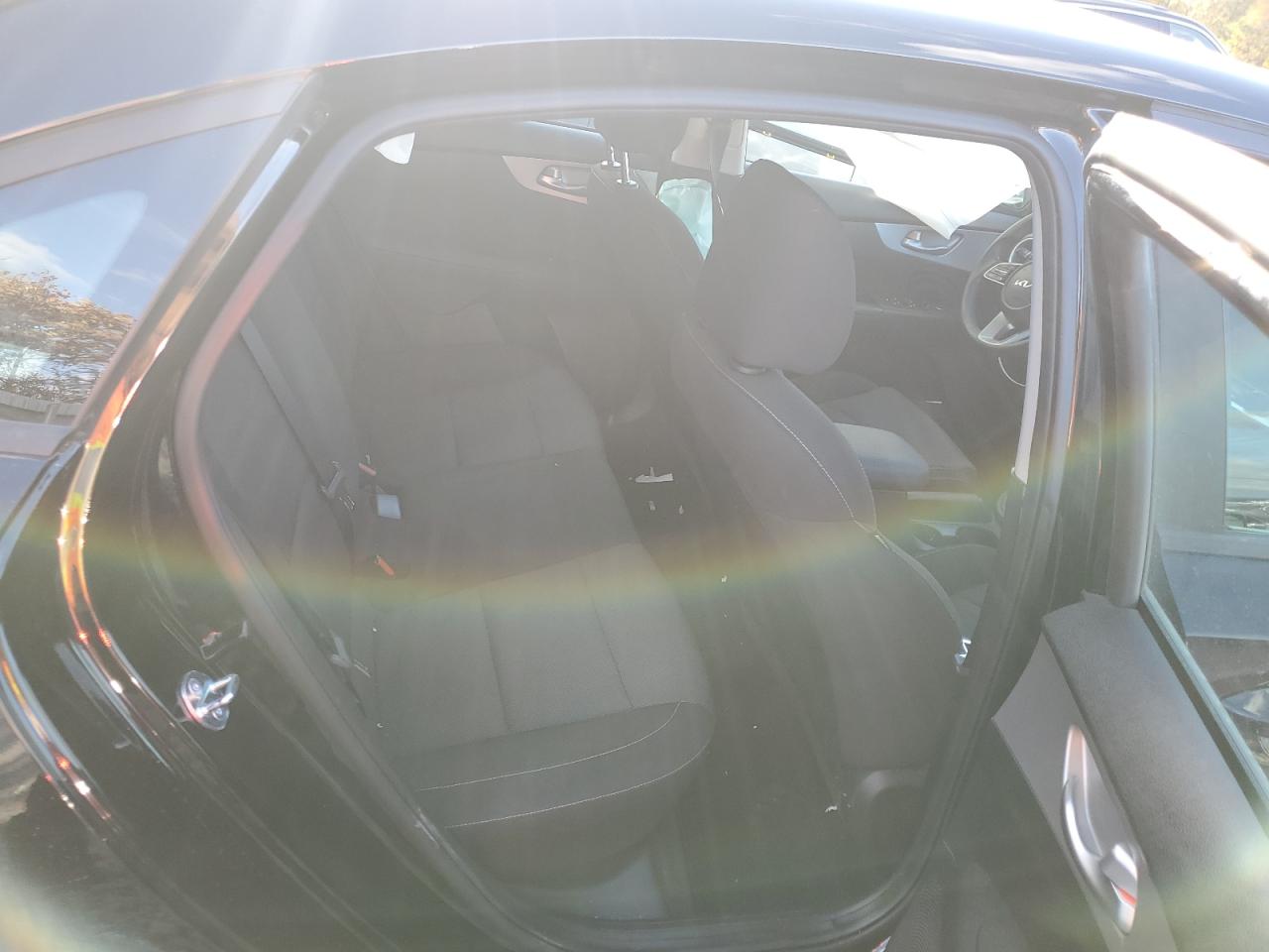 2023 KIA FORTE LX photo 10