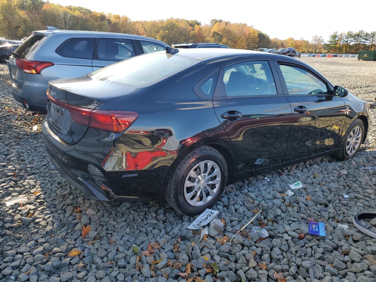 2023 KIA FORTE LX photo 3
