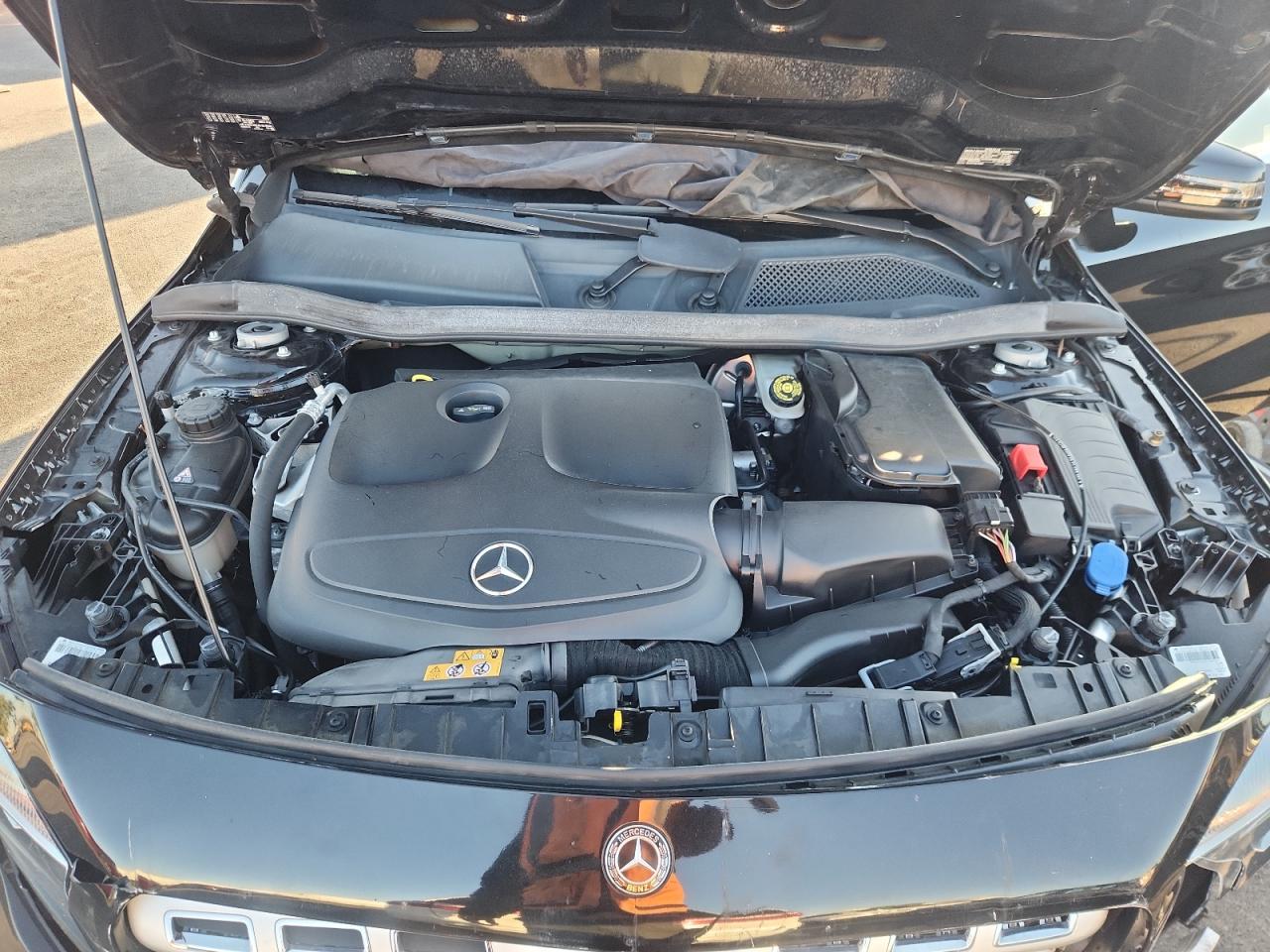 2019 MERCEDES-BENZ GLA 250 4MATIC photo 11