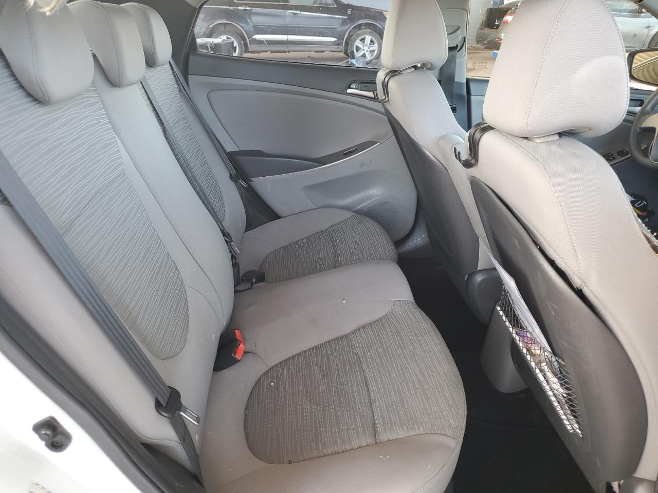 2016 HYUNDAI ACCENT SE photo 19